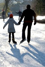 skating together